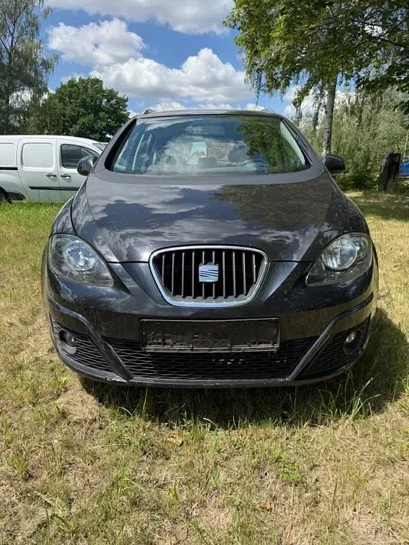 Gebraucht Seat Altea XL Stylance 125 PS (91 kW) 2012 Schwarz Van / Kleinbus