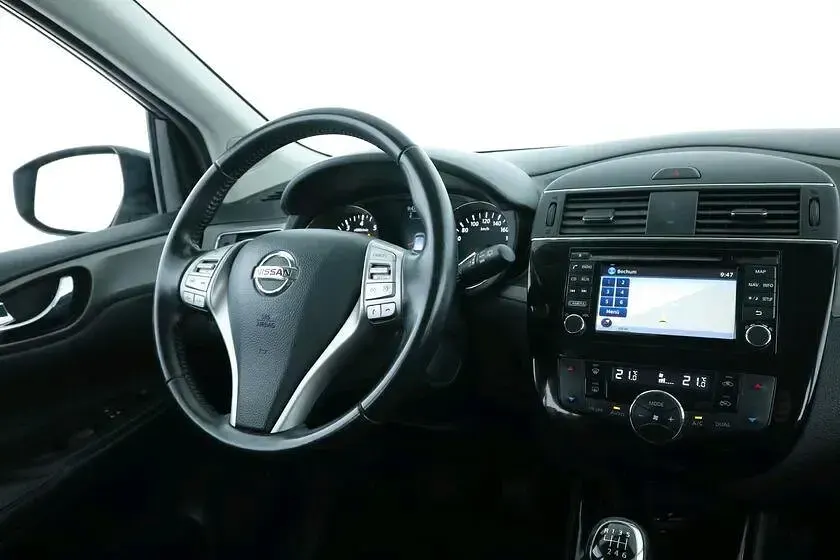 Gebraucht Nissan Pulsar 116 PS (85 kW) 2017 Grau Kleinwagen