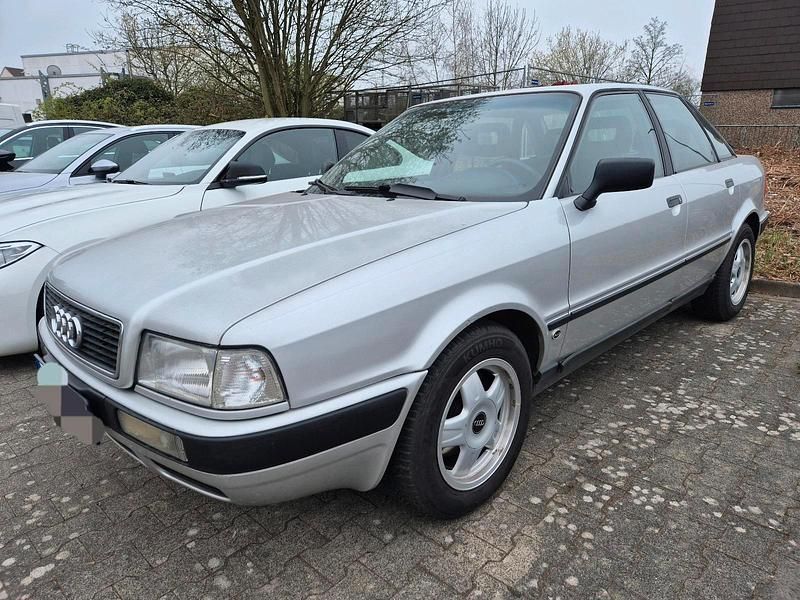 Silber Gebraucht 1993 Audi 80 Limousine | 1.890 € - Bild 1/4
