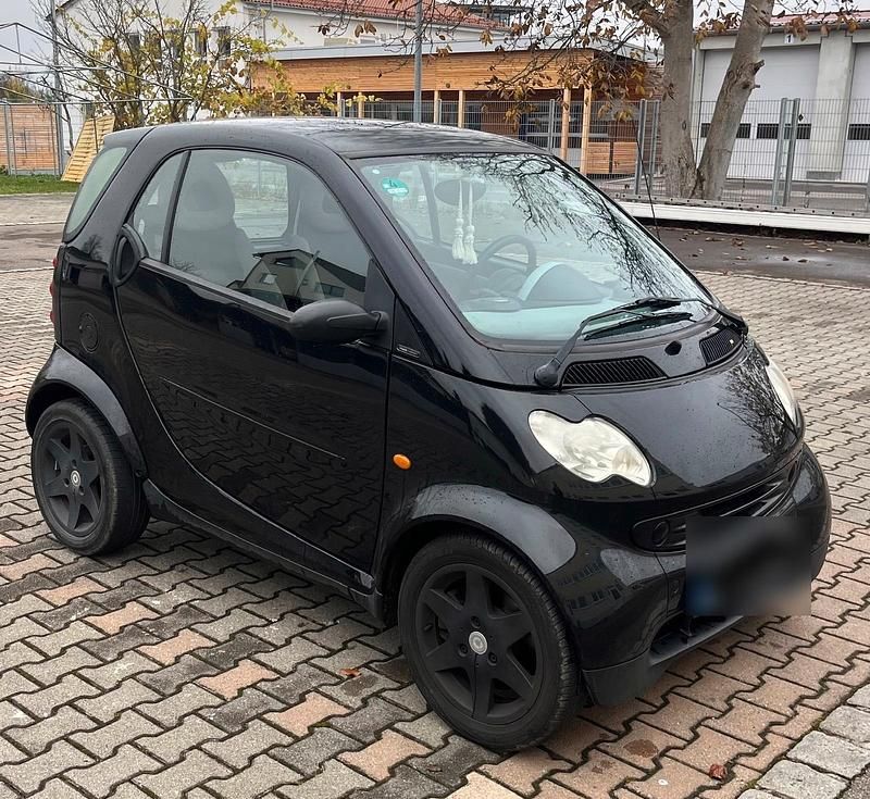 Schwarz Gebraucht 2004 Smart ForTwo Coupé Kleinwagen | 2.450 € (Fairer Preis) - Bild 1/4