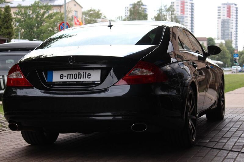 Gebraucht Mercedes CLS500 306 PS (225 kW) 2007 Schwarz Limousine