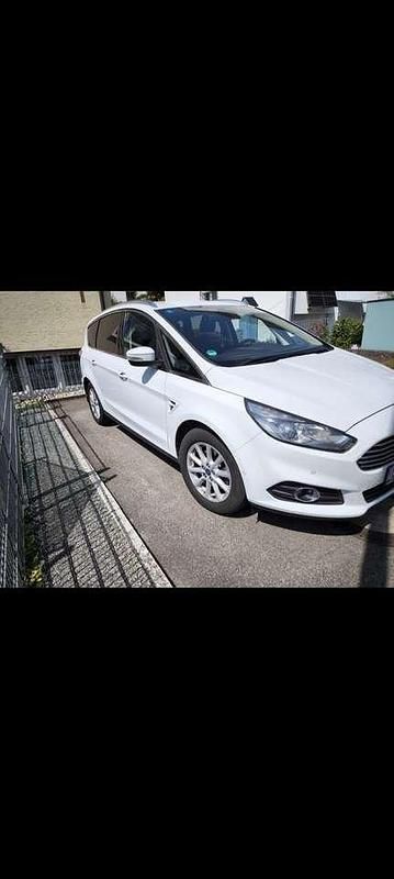 Gebraucht 2018 Ford S-MAX Titanium Van / Kleinbus | 13.500 € (Superpreis) - Bild 1/4