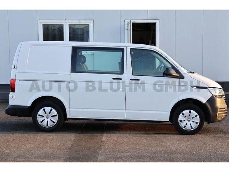 Gebraucht VW T6.1 110 PS (80 kW) 2021 Candyweiß Van