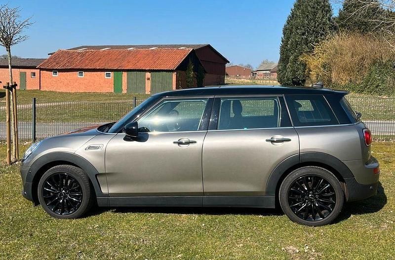 Gebraucht Mini Cooper Clubman Essential 136 PS (100 kW) 2019 Silber Kombi