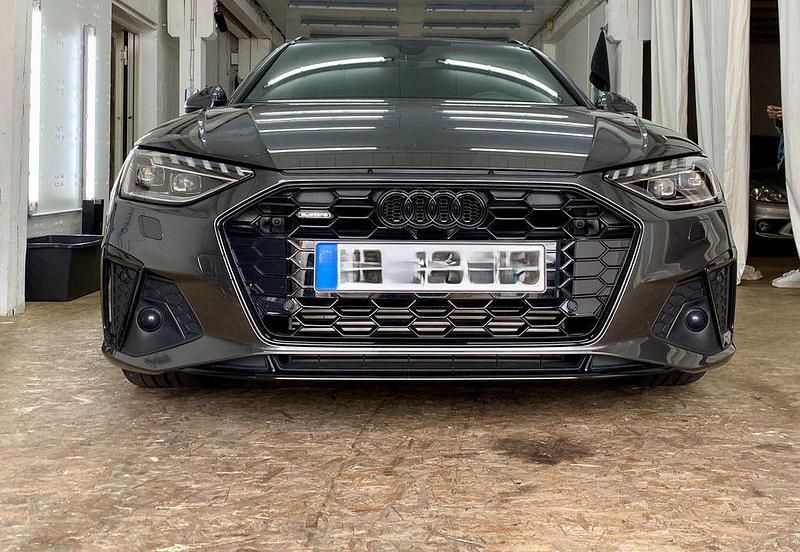 Gebraucht Audi A4 S-Line 245 PS (180 kW) 2020 Grau Kombi