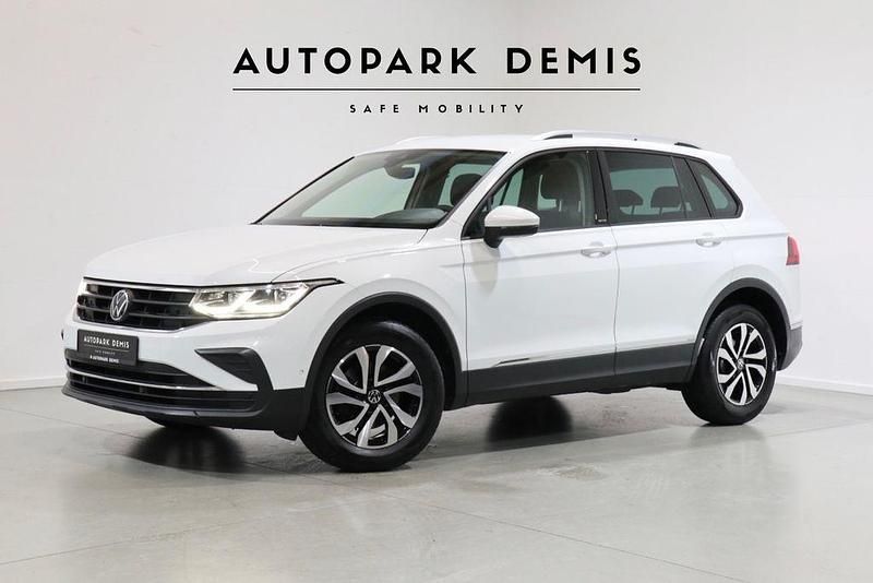 Gebraucht VW Tiguan Active 150 PS (110 kW) 2022 Weiß SUV