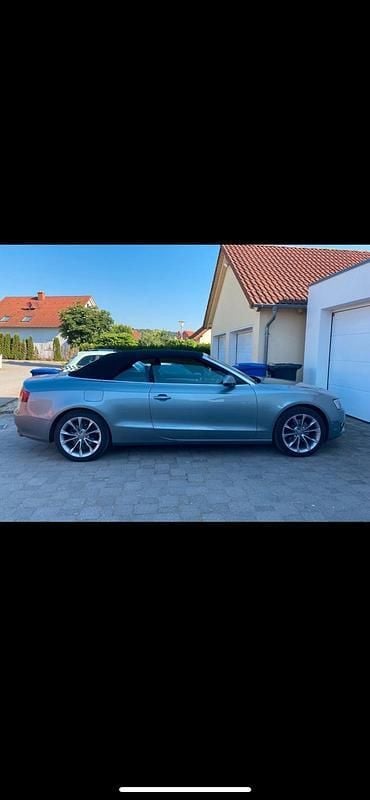 Silber Gebraucht 2011 Audi A5 Cabriolet Cabrio | 10.000 € (Guter Preis) - Bild 1/4