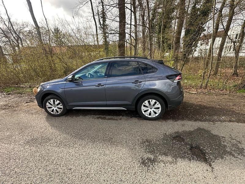 Gebraucht VW Taigo Move 110 PS (80 kW) 2024 Grau SUV
