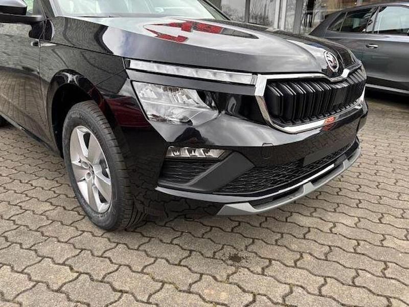 Neu Skoda Kamiq 150 PS (110 kW) 2025 Blackmagic perleffekt SUV