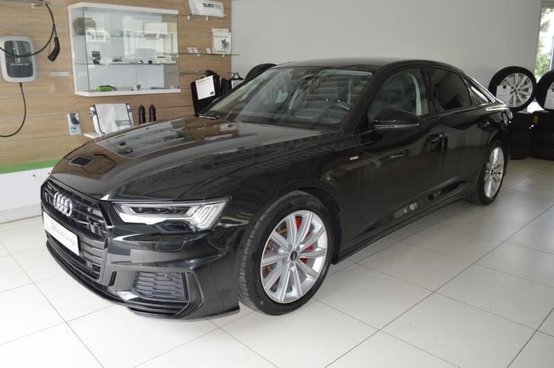 Grau Gebraucht 2020 Audi A6 Sport Limousine | 38.880 € (Fairer Preis) - Bild 1/4