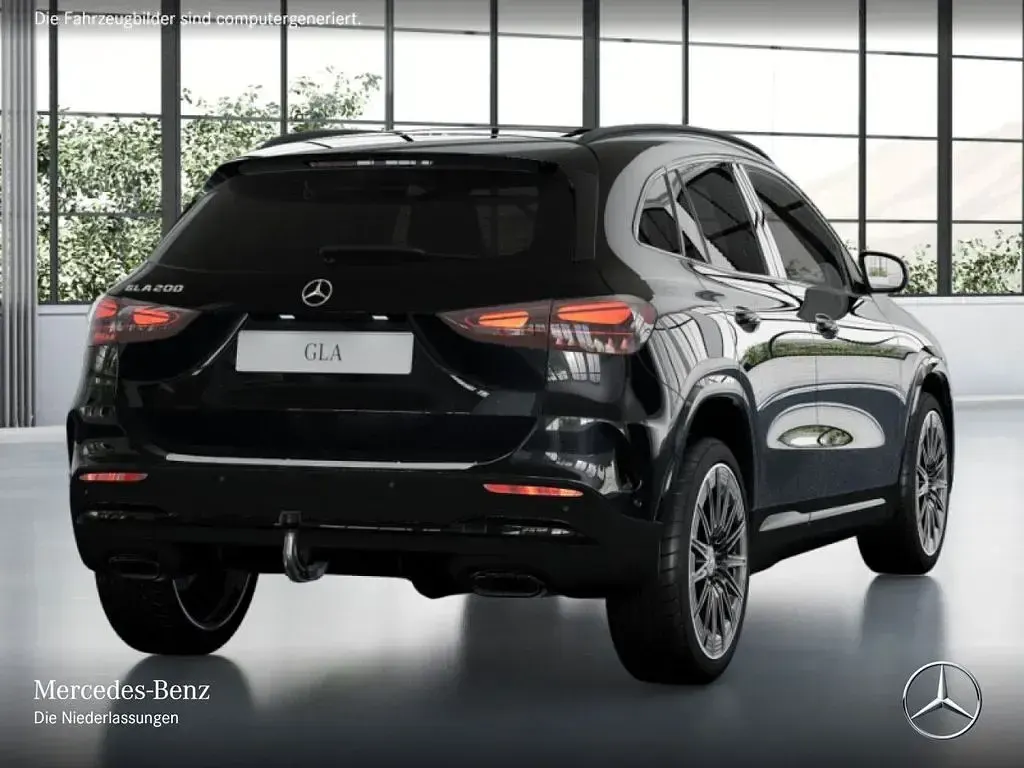 Gebraucht Mercedes GLA200 AMG 163 PS (119 kW) 2026 Schwarz SUV