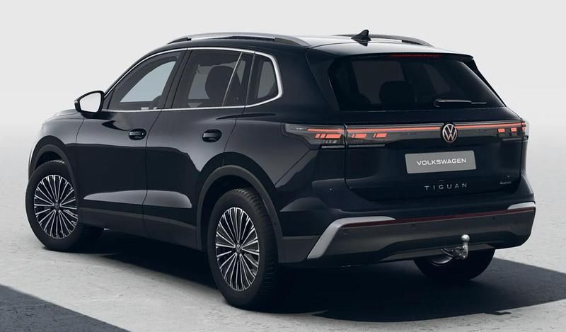 Neu VW Tiguan 193 PS (141 kW) 2026 Grenadillschwarz metallic SUV
