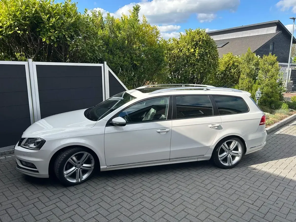 Gebraucht VW Passat R-line 177 PS (130 kW) 2013 Weiß Kombi