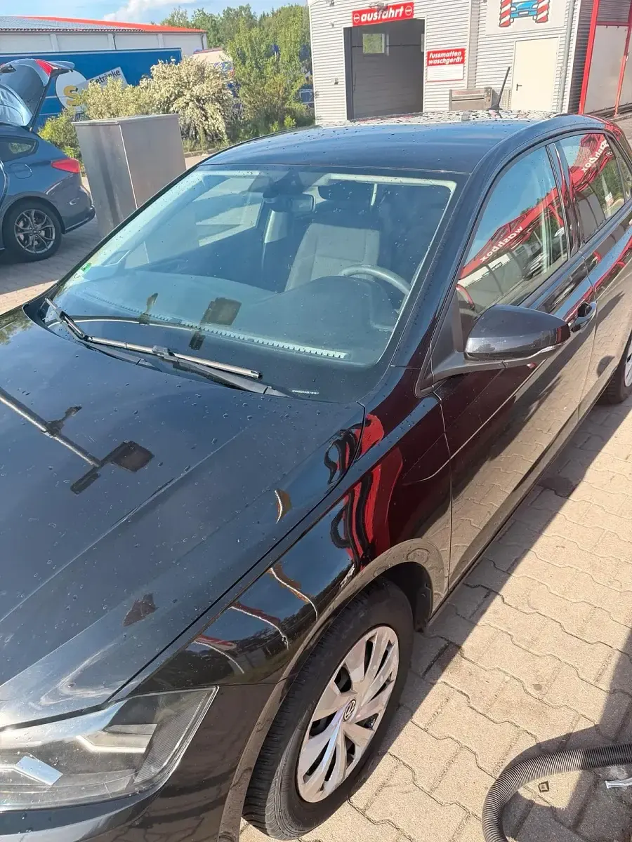 Gebraucht VW Polo Comfortline 102 PS (75 kW) 2019 Schwarz Kleinwagen