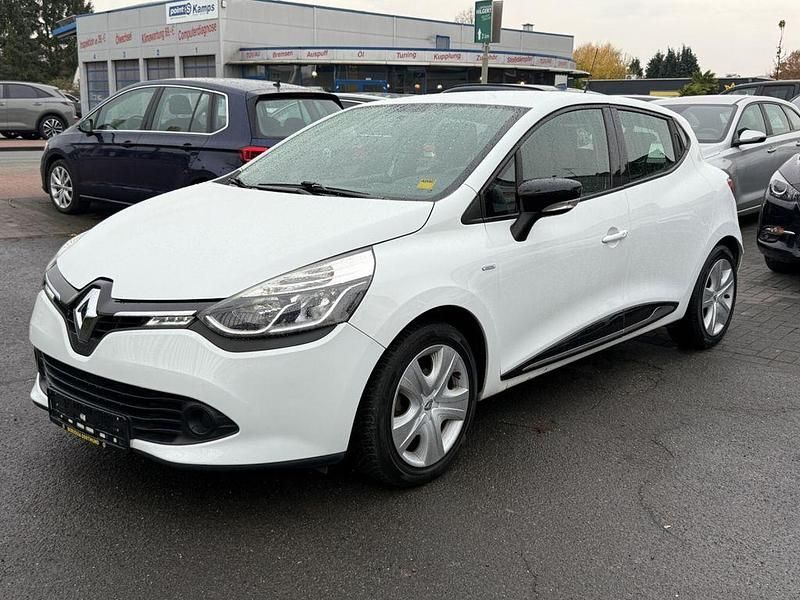 Weiß Gebraucht 2016 Renault Clio IV LIMITED Limousine | 5.900 € (Fairer Preis) - Bild 1/4