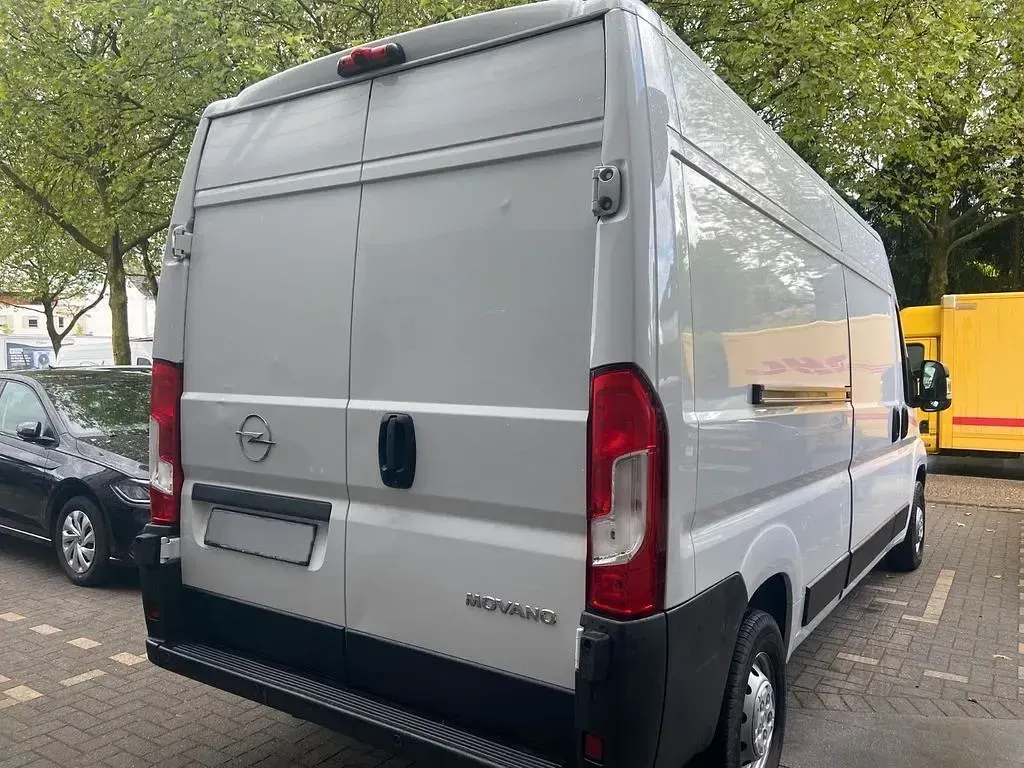 Gebraucht Opel Movano 140 PS (102 kW) 2023 Weiß Van