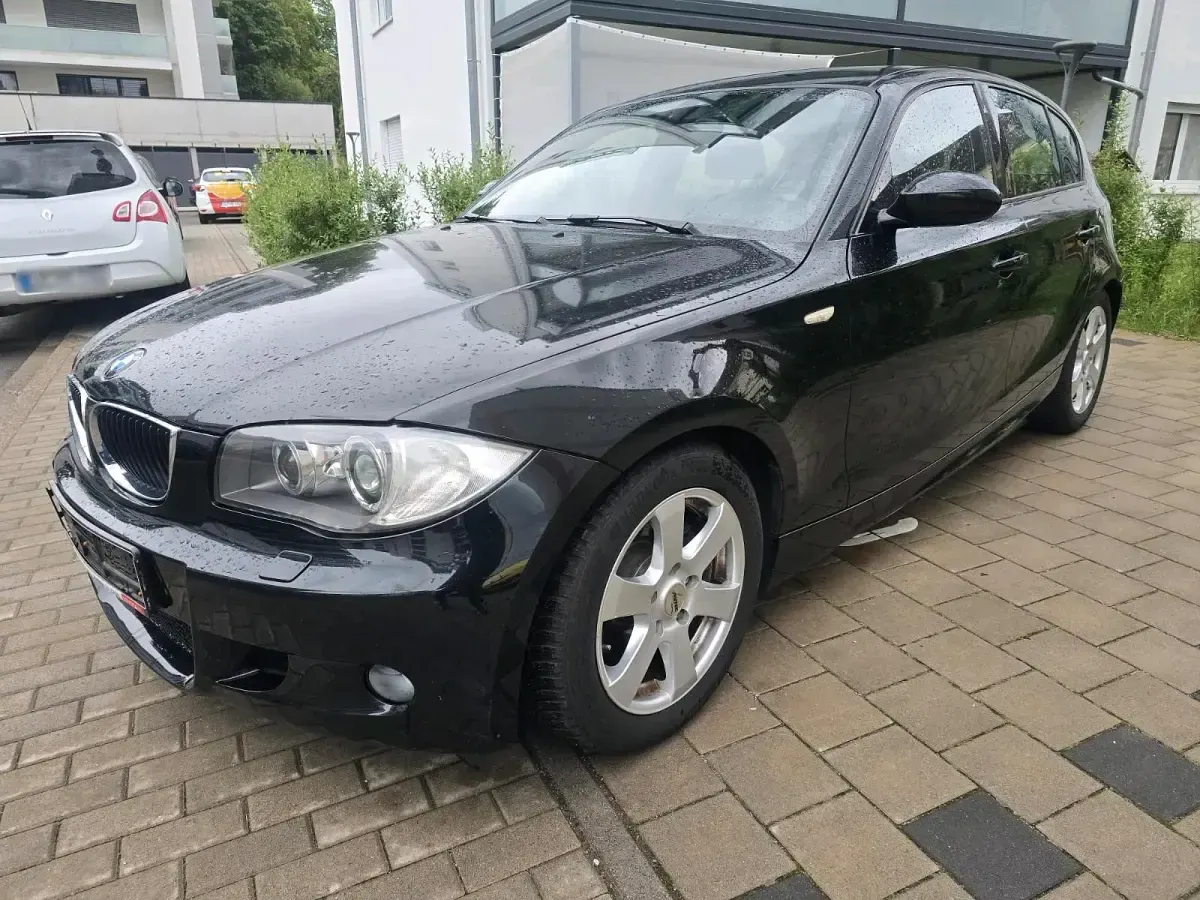 Gebraucht BMW 118 M Sport 143 PS (105 kW) 2008 Schwarz Kleinwagen