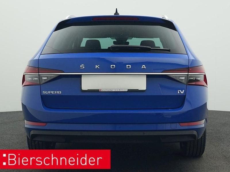 Gebraucht Skoda Superb 218 PS (160 kW) 2023 Blau Kombi