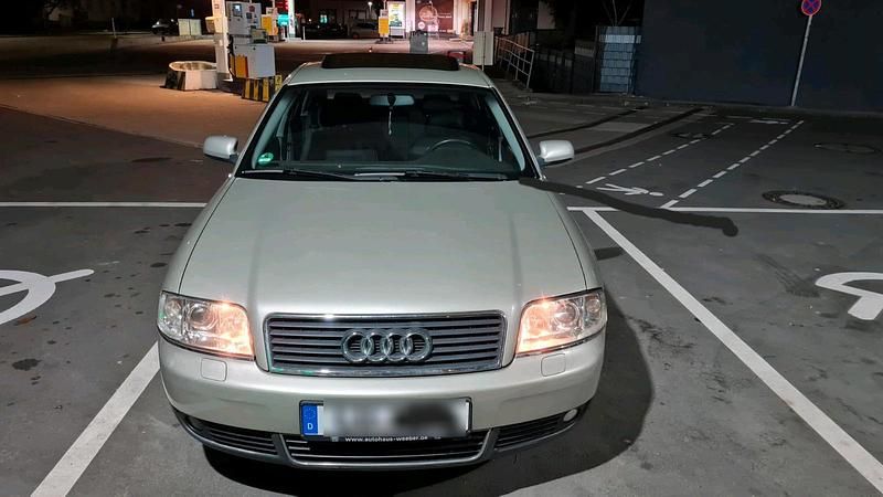 Gold Gebraucht 2002 Audi A6 Limousine | 1.900 € (Fairer Preis) - Bild 1/4