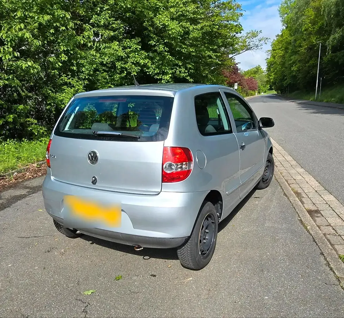 Gebraucht VW Fox 55 PS (40 kW) 2010 Silber Kleinwagen