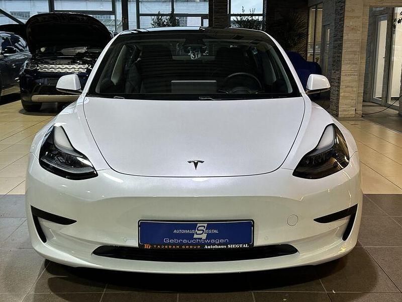 Gebraucht Tesla Model 3 239 kW (325 PS) 2022 Weiß Limousine