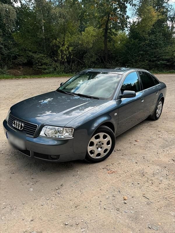 Grau Gebraucht 2003 Audi A6 Limousine | 3.990 € (Etwas zu teuer) - Bild 1/4