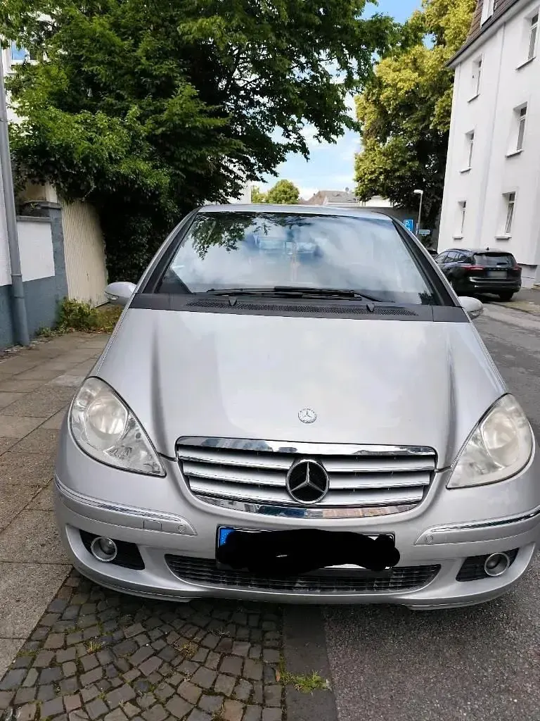 Gebraucht Mercedes A150 95 PS (69 kW) 2005 Silber Kleinwagen