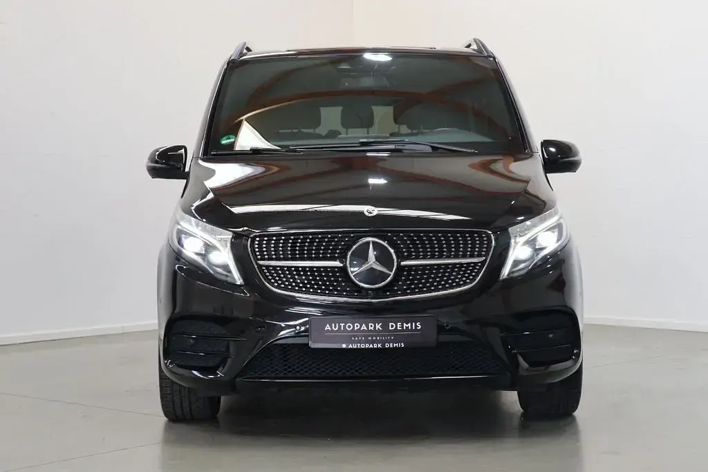 Gebraucht Mercedes V250 AMG 190 PS (139 kW) 2021 Schwarz Van / Kleinbus