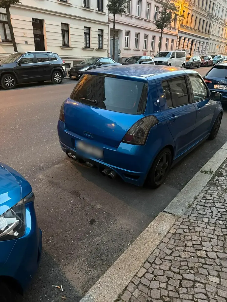 Gebraucht Suzuki Swift 102 PS (75 kW) 2006 Blau Kleinwagen