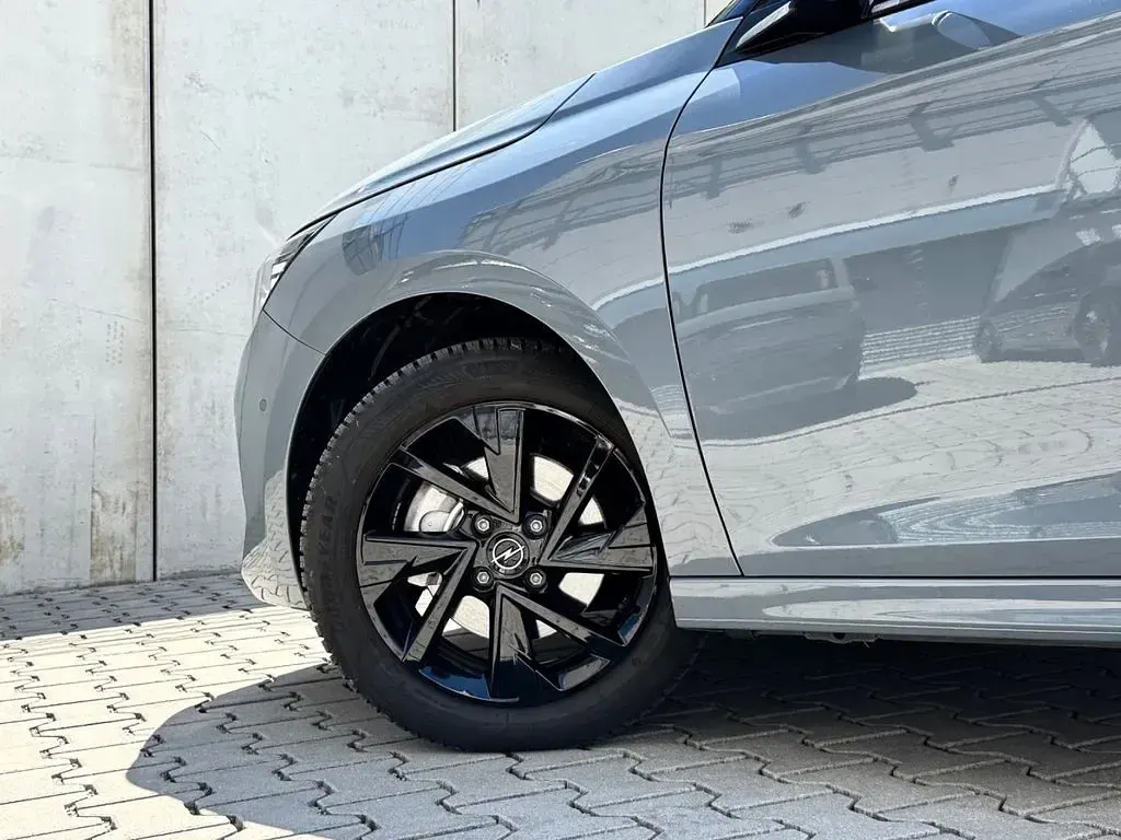 Gebraucht Opel Corsa 101 PS (74 kW) 2024 Grau Kleinwagen