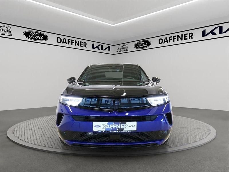 Neu Opel Mokka 131 PS (96 kW) 2025 /typ aussenverkleidung metallic SUV