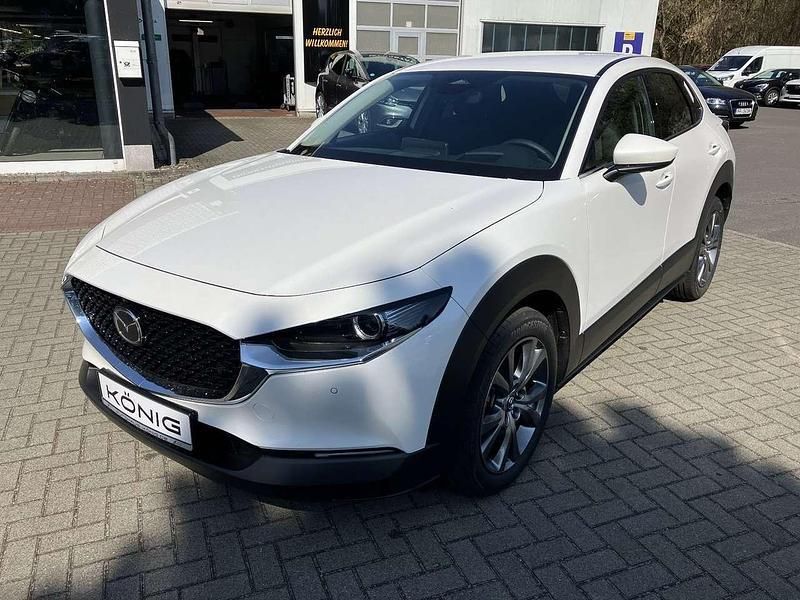 Snowflake white pearl Neu 2024 Mazda CX-30 Exclusive SUV | 26.988 € - Bild 1/4