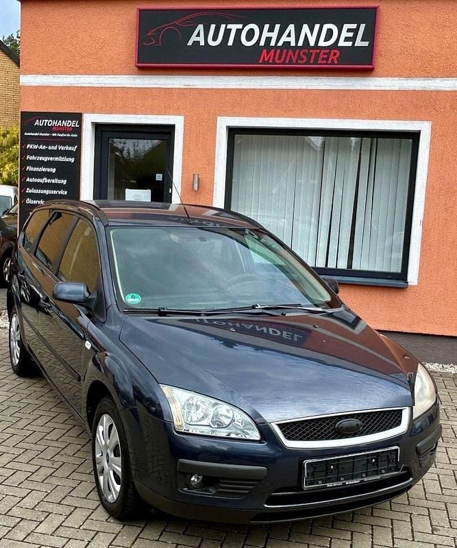 Grün Gebraucht 2007 Ford Focus Fun X Kombi | 2.200 € (Fairer Preis) - Bild 1/4
