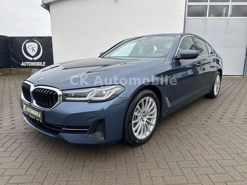 Gebraucht BMW 530 286 PS (210 kW) 2022 Blau Limousine