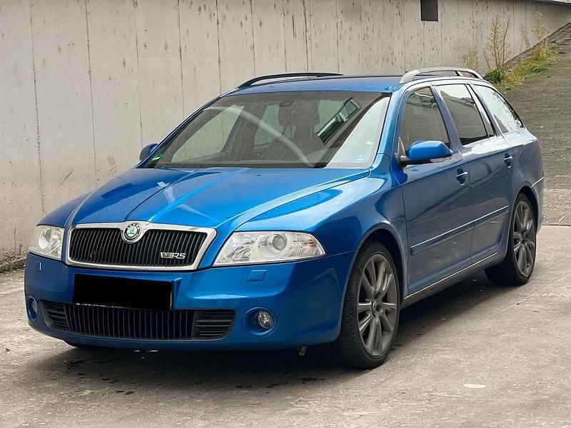 Blau Gebraucht 2007 Skoda Octavia vRS Kombi | 1.800 € (Superpreis) - Bild 1/4