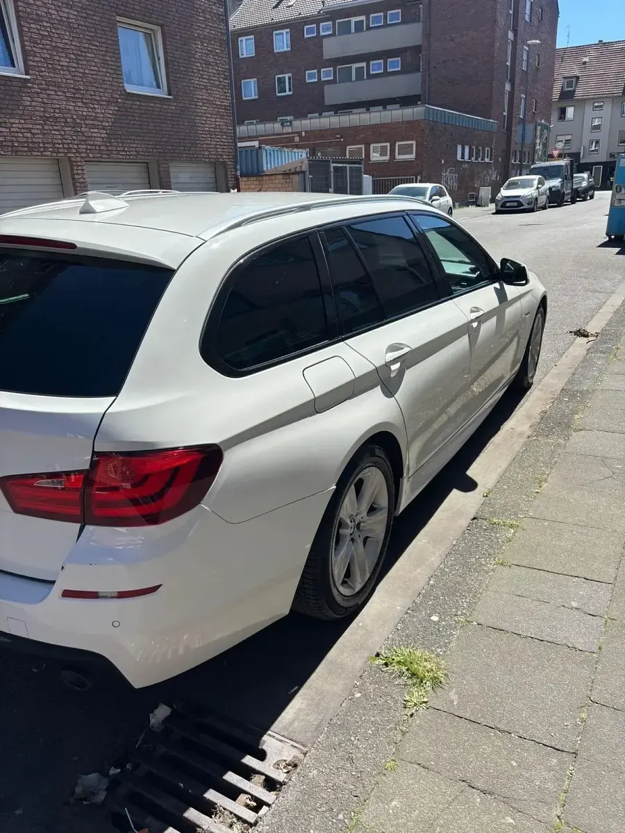 Gebraucht BMW 535 313 PS (230 kW) 2012 Weiß Kombi