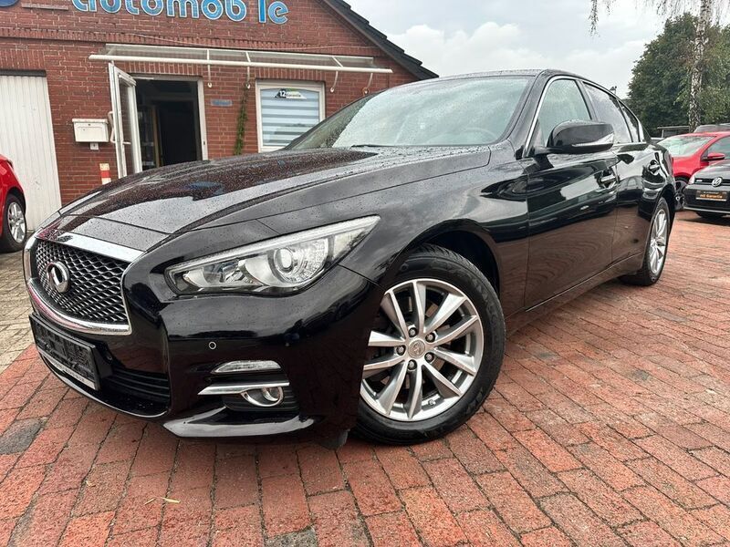 Gebraucht 2015 Infiniti Q50 Premium Limousine | 10.900 € (Fairer Preis) - Bild 1/4
