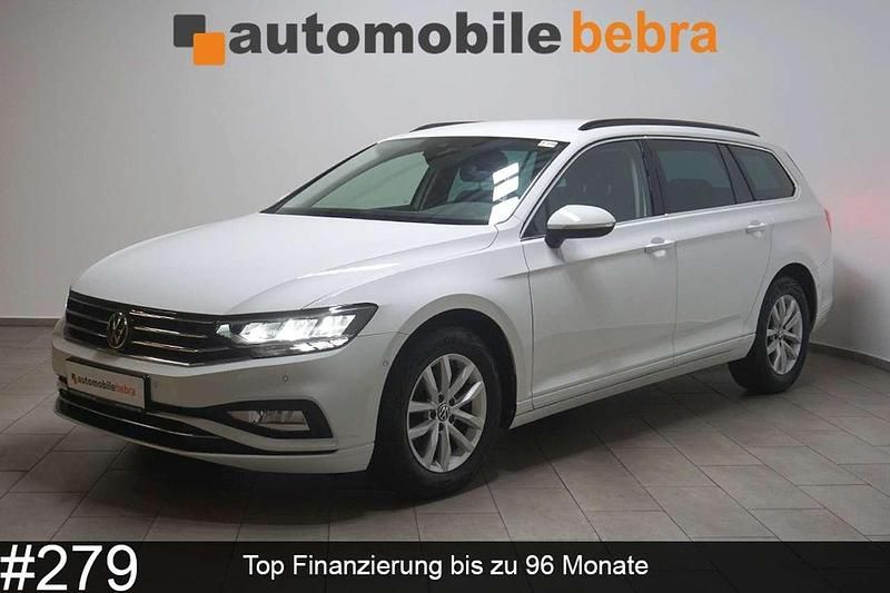 Weiß Gebraucht 2020 VW Passat Business Kombi | 20.990 € (Guter Preis) - Bild 1/4