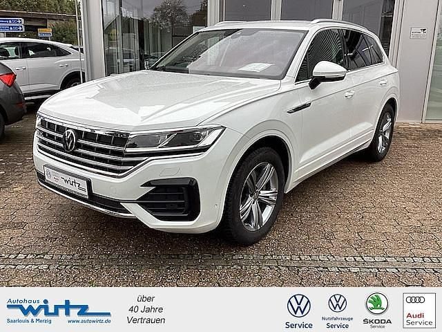 Weiß Gebraucht 2022 VW Touareg R-line SUV | 61.950 € (Teuer) - Bild 1/4