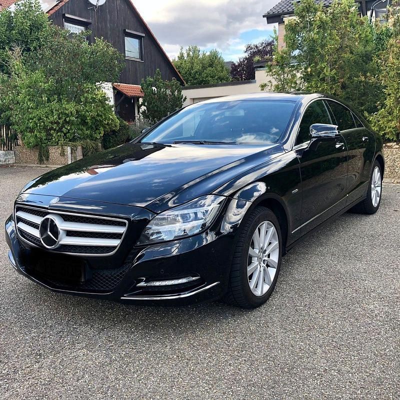 Gebraucht Mercedes CLS350 265 PS (194 kW) 2012 Schwarz Coupé