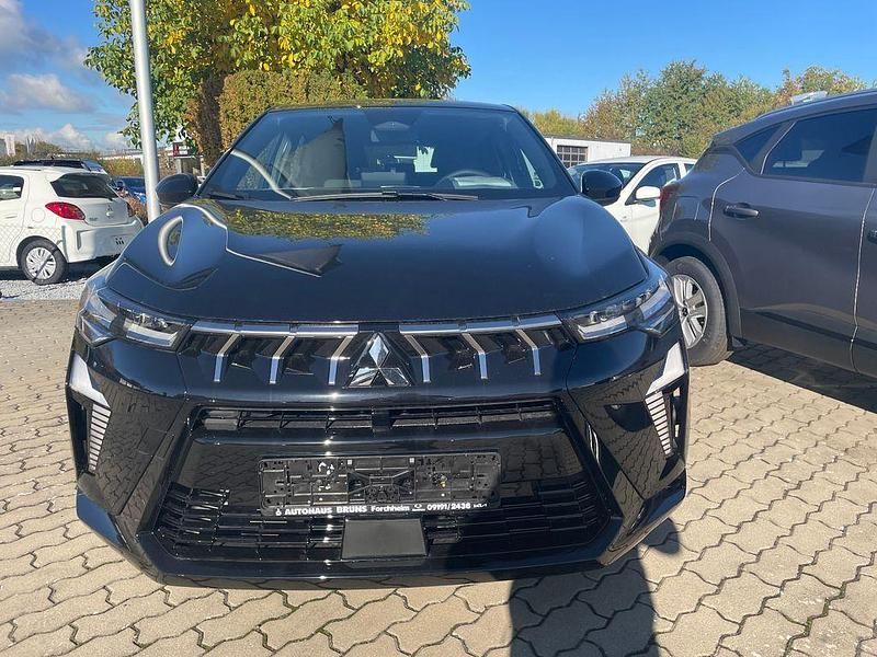 Neu Mitsubishi ASX Basis 91 PS (66 kW) 2025 Schwarz SUV