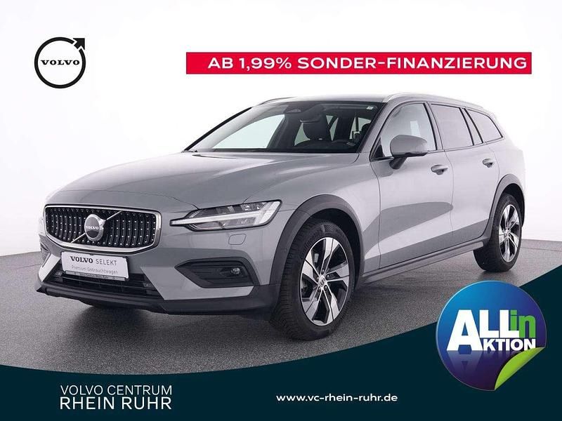 Vapour grey / metallic Gebraucht 2023 Volvo V60 CC Plus Kombi | 43.990 € (Etwas zu teuer) - Bild 1/2