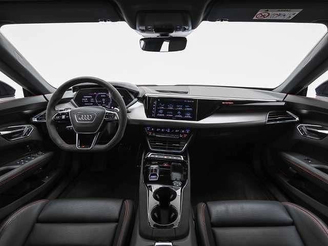 Gebraucht Audi e-tron Basis 439 kW (598 PS) 2023 Schwarz SUV