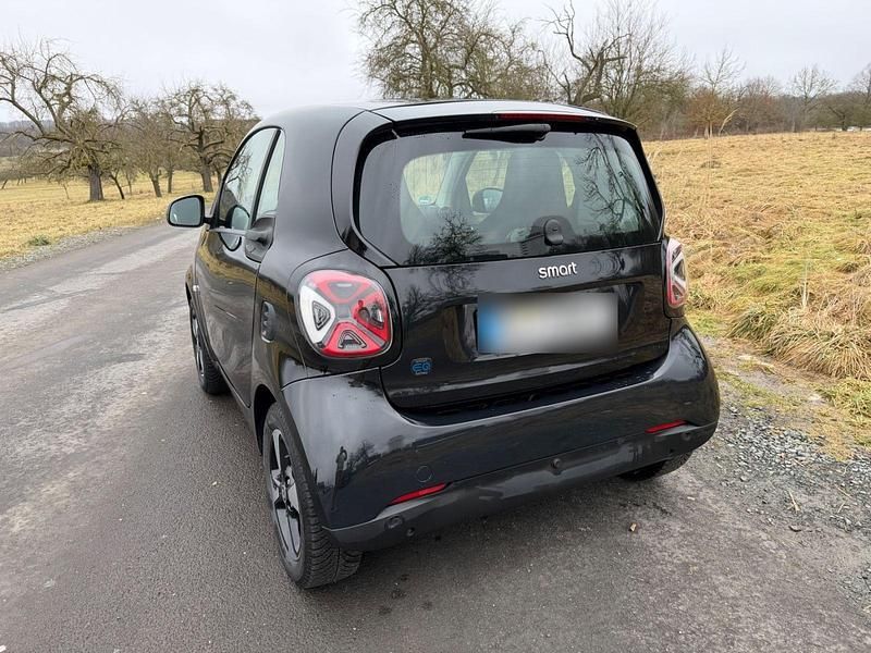 Gebraucht Smart ForTwo Coupé 60 kW (82 PS) 2022 Schwarz Coupé