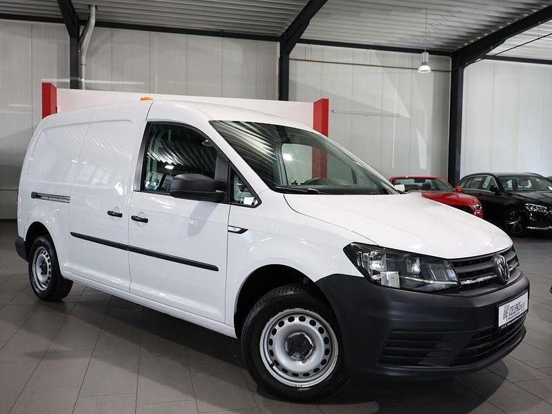 Używany VW Caddy Maxi 102 KM (75 kW) 2020 Biały Minivan