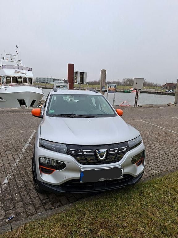 Gebraucht Dacia Spring Comfort Plus 33 kW (45 PS) 2021 Silber Kleinwagen