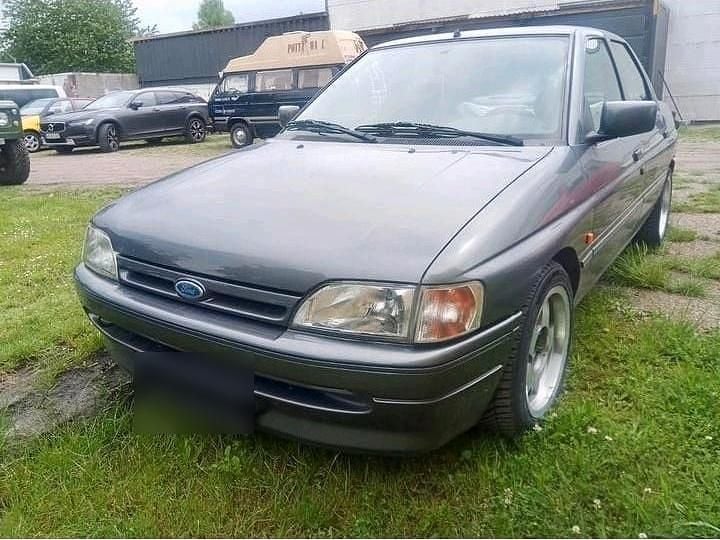 Gebraucht Ford Orion Ghia 1990 Silber Limousine