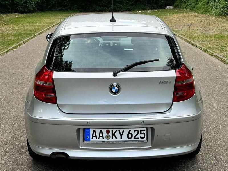 Gebraucht BMW 116 122 PS (89 kW) 2010 Silber Kleinwagen