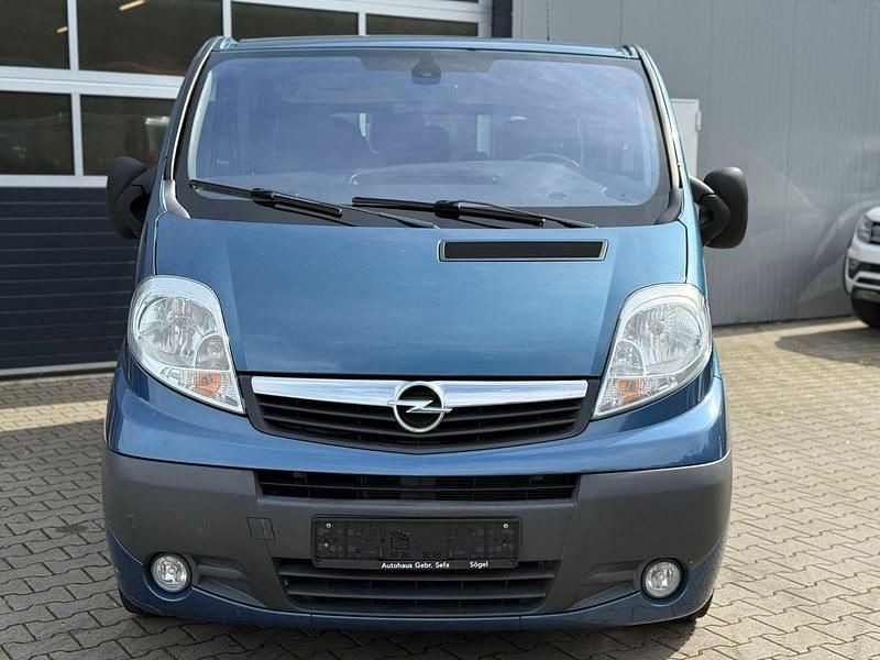 Gebraucht Opel Vivaro 114 PS (83 kW) 2007 Blau Van / Kleinbus
