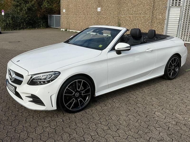 Weiß Gebraucht 2019 Mercedes C200 AMG Cabrio | 31.000 € (Guter Preis) - Bild 1/4